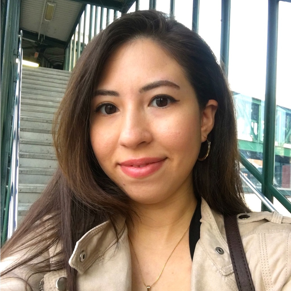 Meet your Posher, Leila